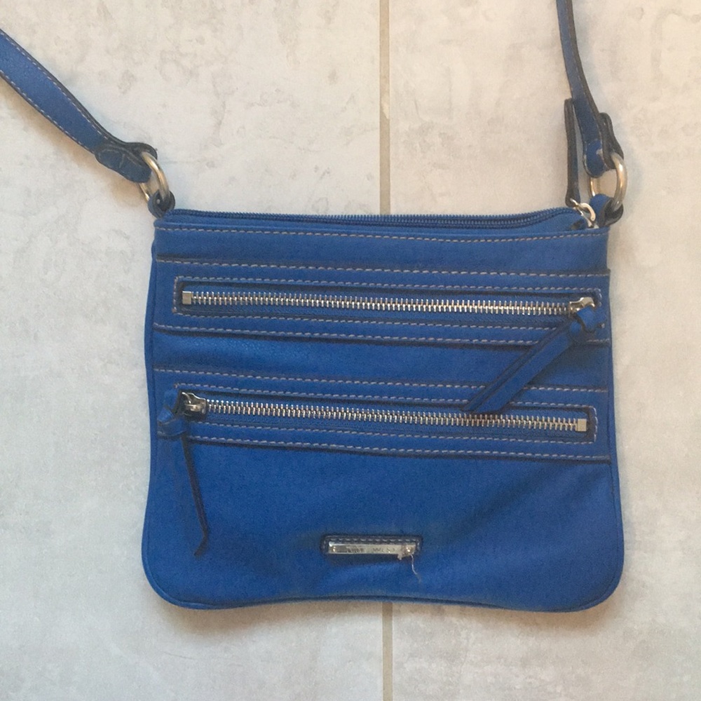 nine west crossbody bag